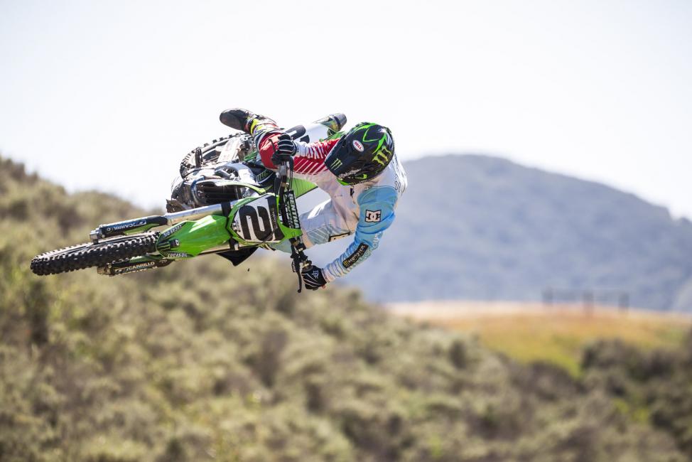 Jeremy McGrath was on hand for the Moto-9 Flex introduction. 