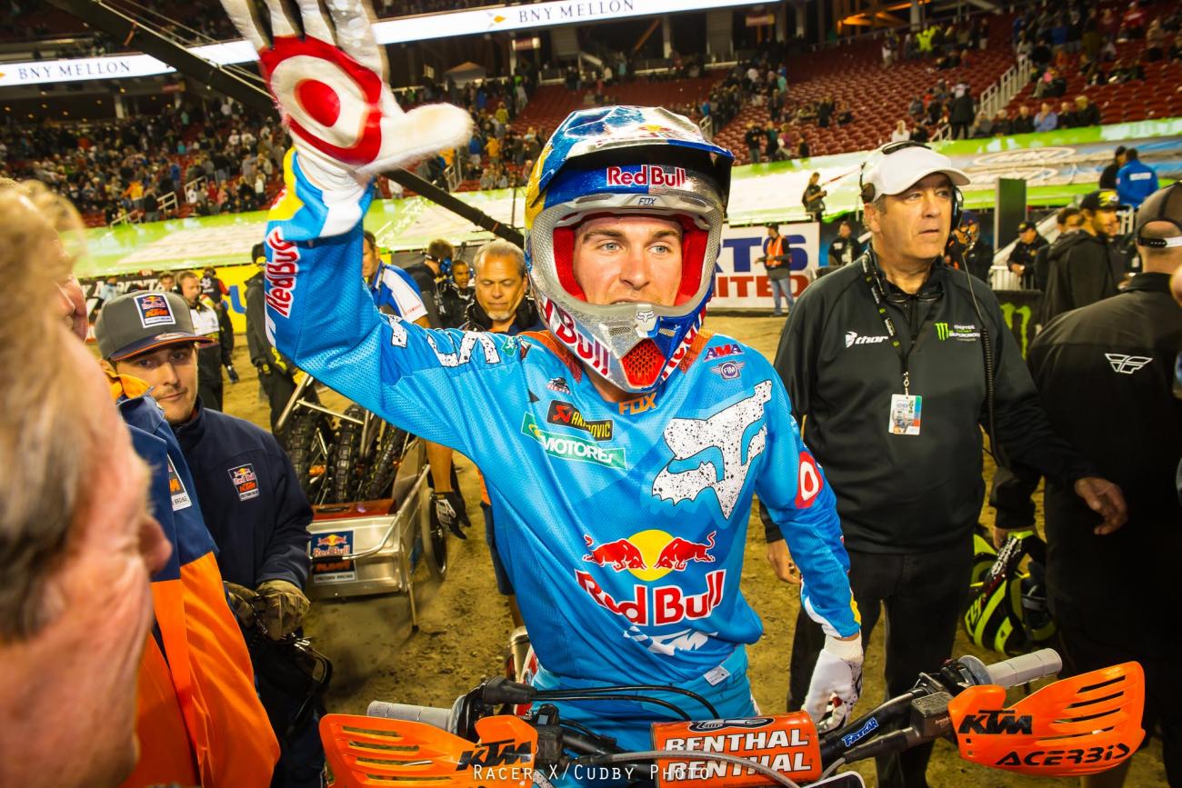 Saturday Night Live: Santa Clara