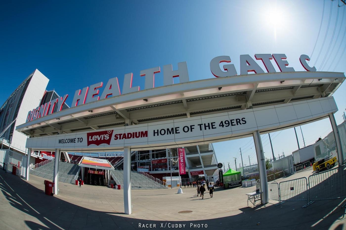 Misc-SantaClaraSX2015-Cudby-008