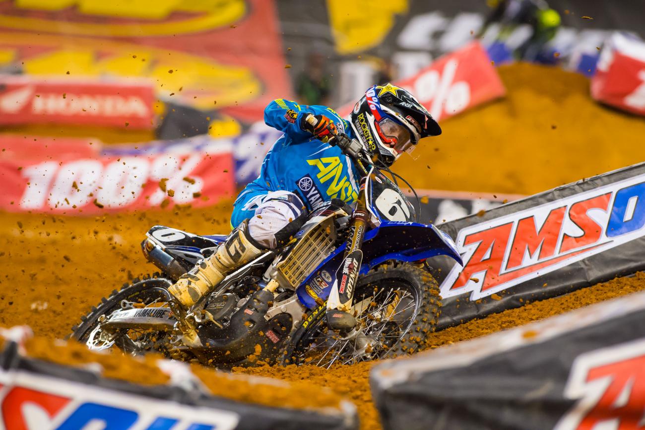 How to Watch East Rutherford Supercross Racer X