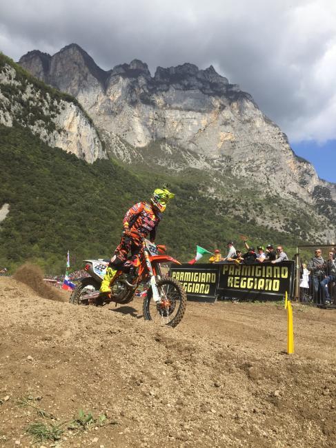 Even though he has yet to win a race, Tony Cairoli is only one point behind Nagl in the standings, tied with Clement Desalle. Those three guys are extremely fast, as RV is finding out. 