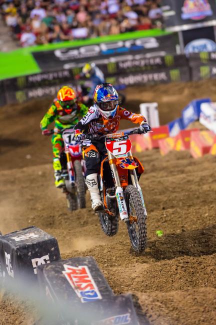Will Ryan Dungey repeat as SX champion in 2016, or maybe even another Ryan?