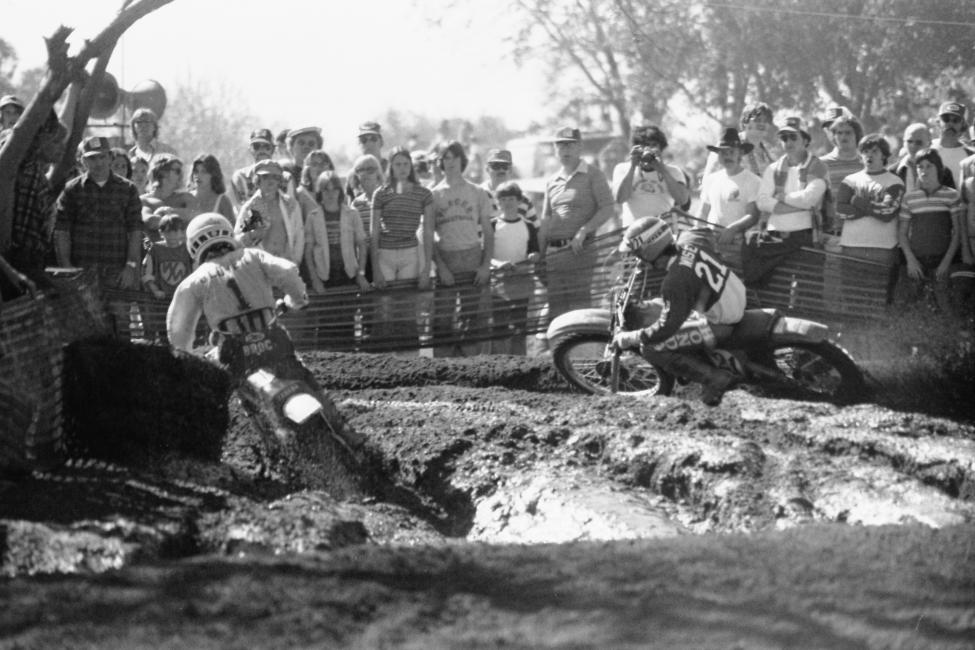 Broc Glover battles with Steve Wise at the '78 Hangtown National. 