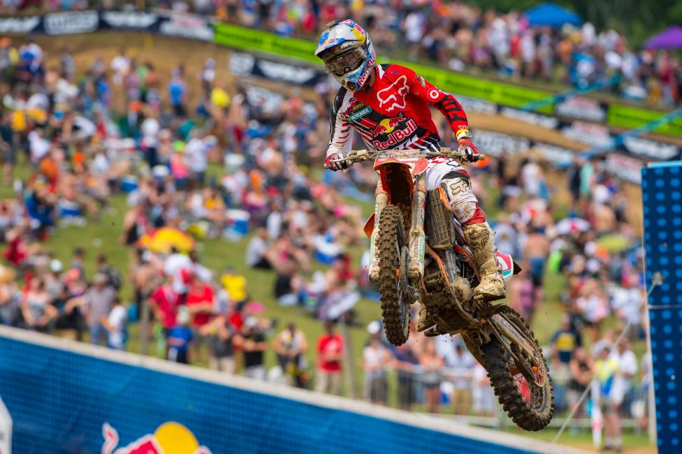 Dungey still has a large gap over Roczen in the 450 standings.
