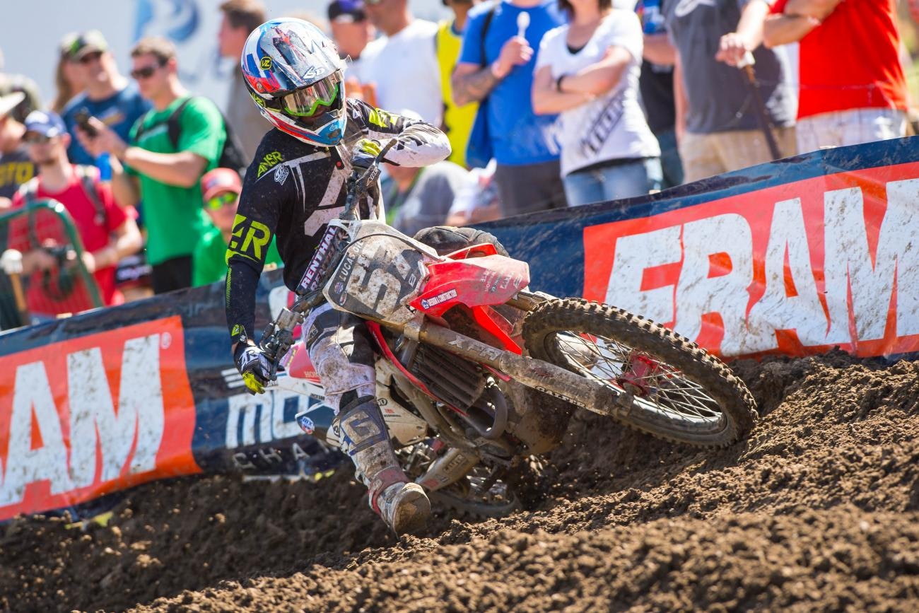 Broken Hand Will Sideline Jackson Richardson