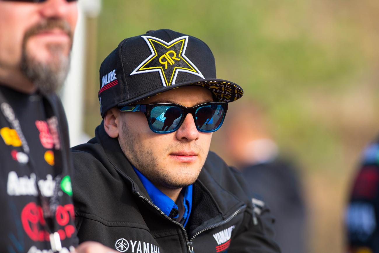 250 Words: No Rush Back