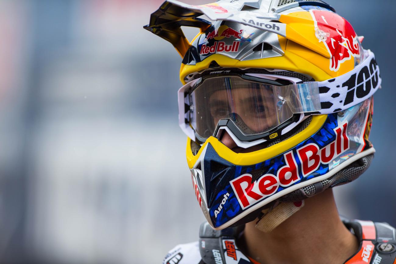 Which rider will win the 250MX Championship?