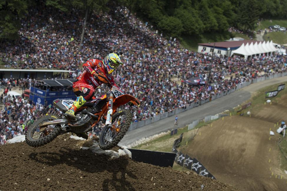 Cairolli has taken off since switching from 350 to 450, and won the first moto. A bad start left him with a seventh in the second race, though, but he's closed a bit on points leader Nagl.