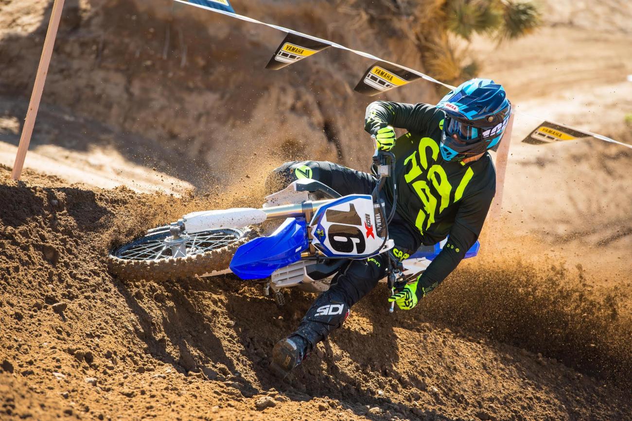 Racer X Films: 2016 Yamaha YZ450F Intro