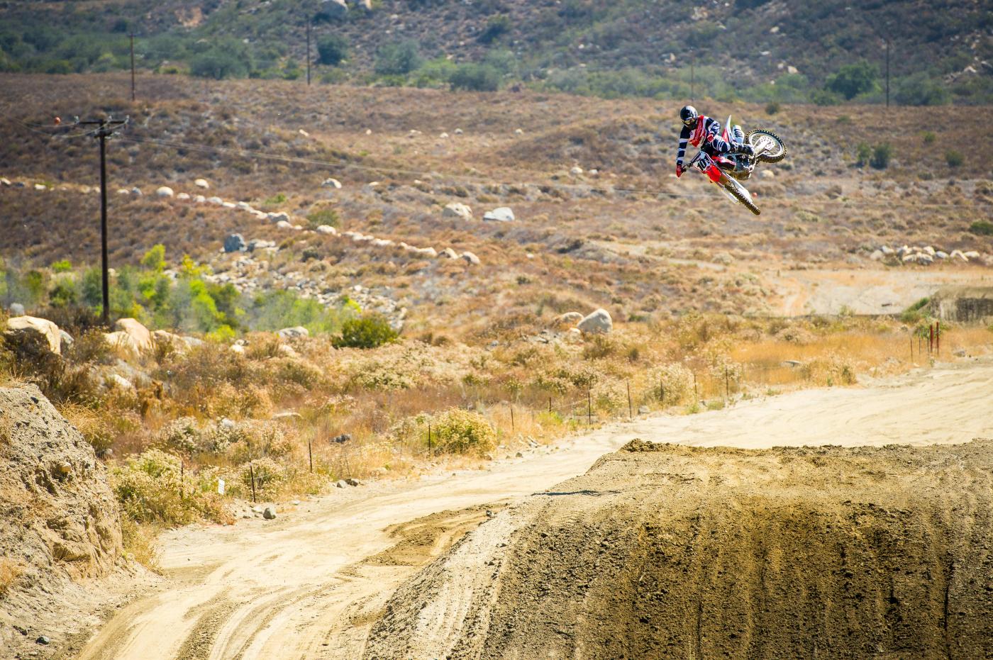 HondaCRF450R-2016-Cudby-021