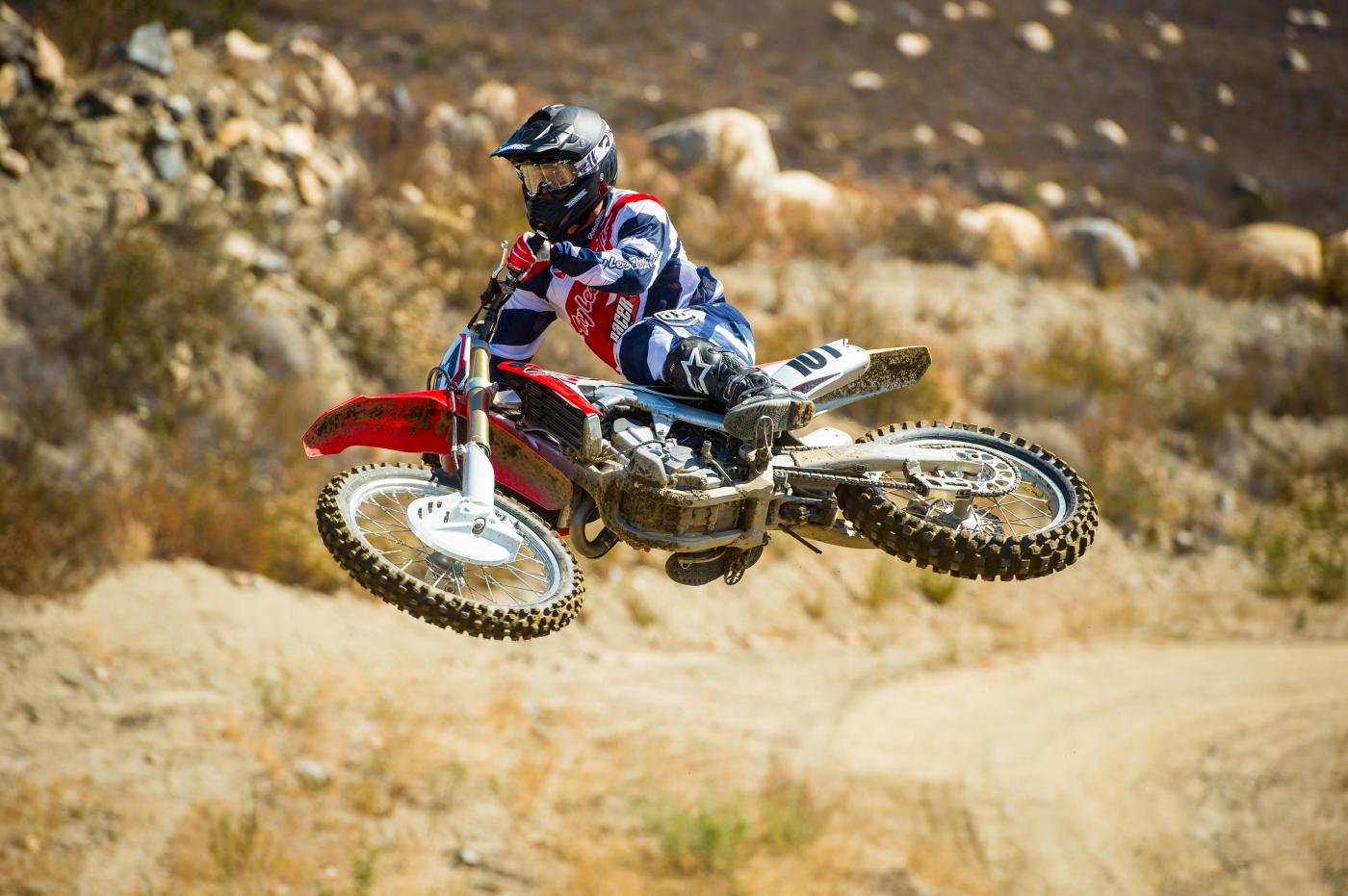 HondaCRF450R-2016-Cudby-022