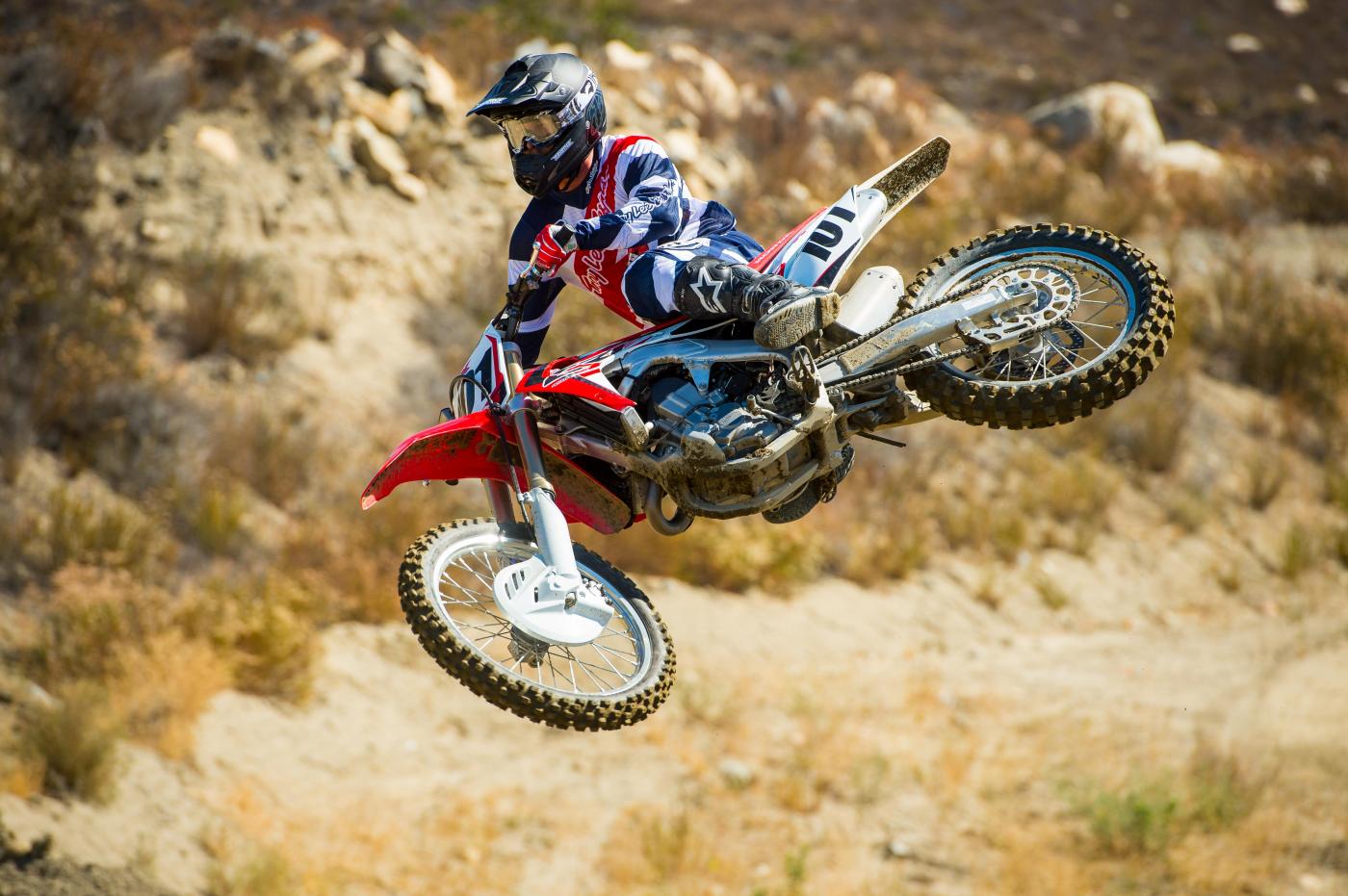 HondaCRF450R-2016-Cudby-024