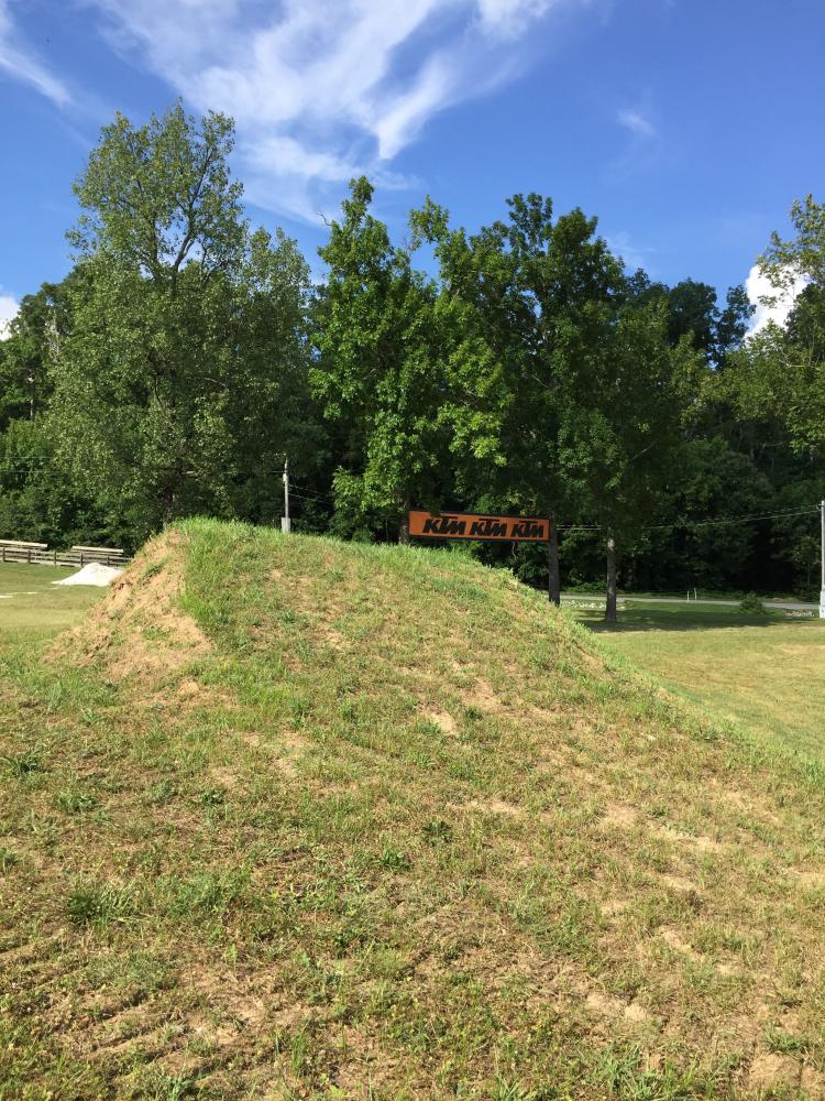 Infield split lanes, before it gets some beach sand.