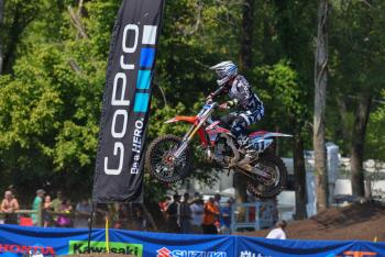 Live from Loretta Lynn’s and Matthes on DMXS Radio Tonight