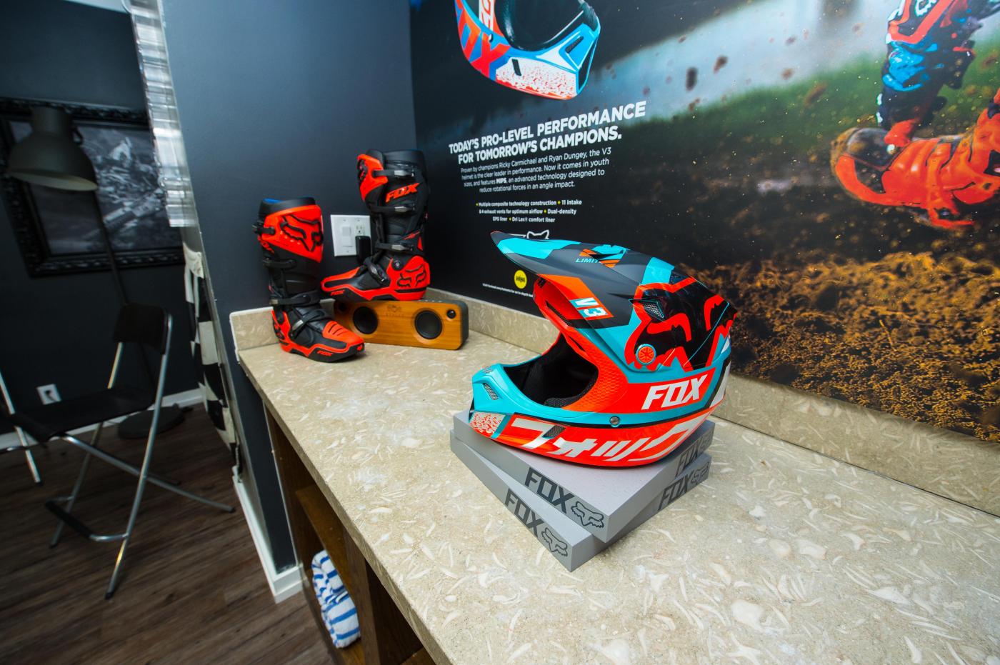 Fox2016Intro-LagunaBeach-Cudby-012