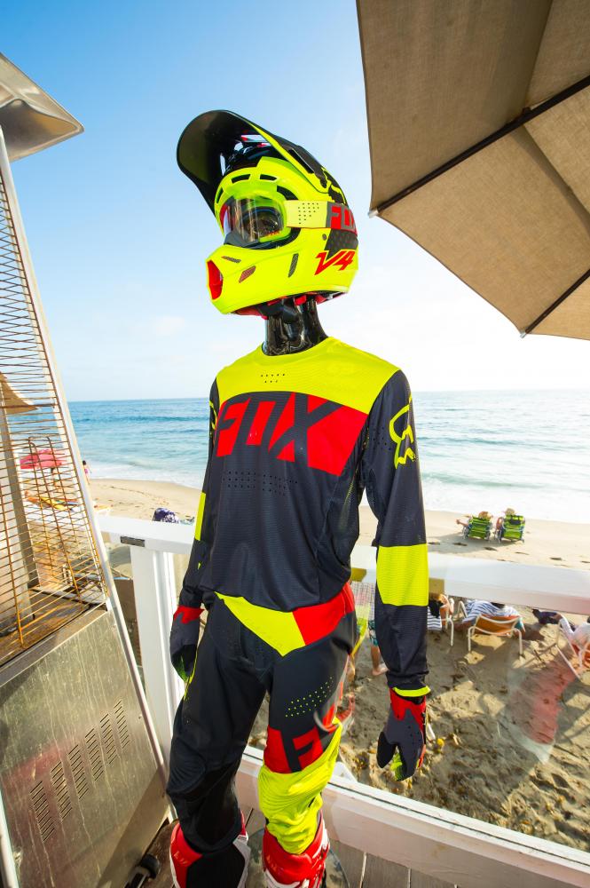 Fox2016Intro-LagunaBeach-Cudby-004