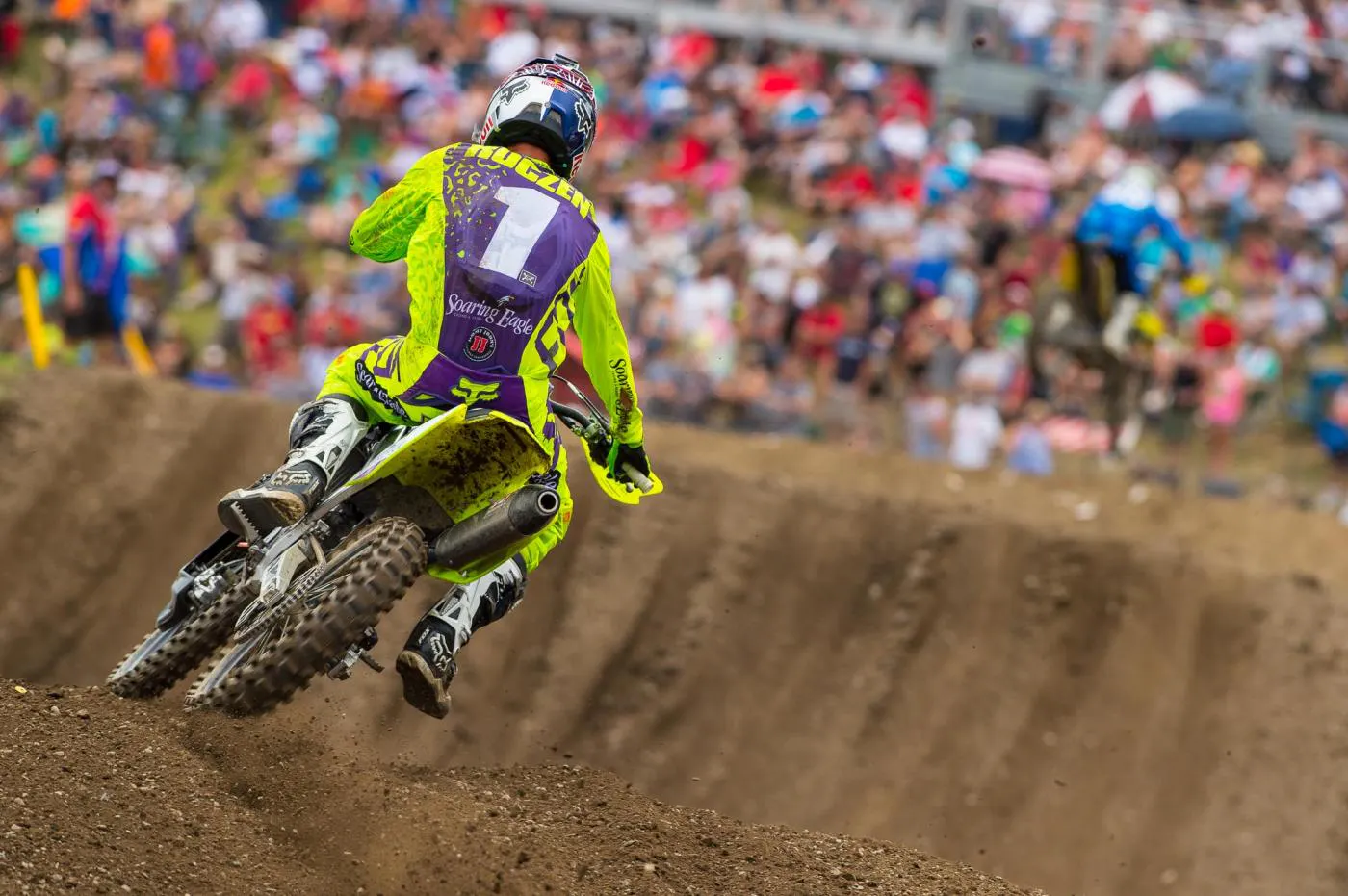 Ken Roczen rebounded to capture second in the second moto.