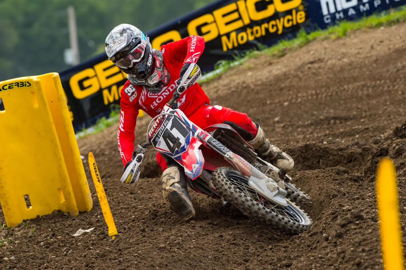Trey Canard finished third overall.