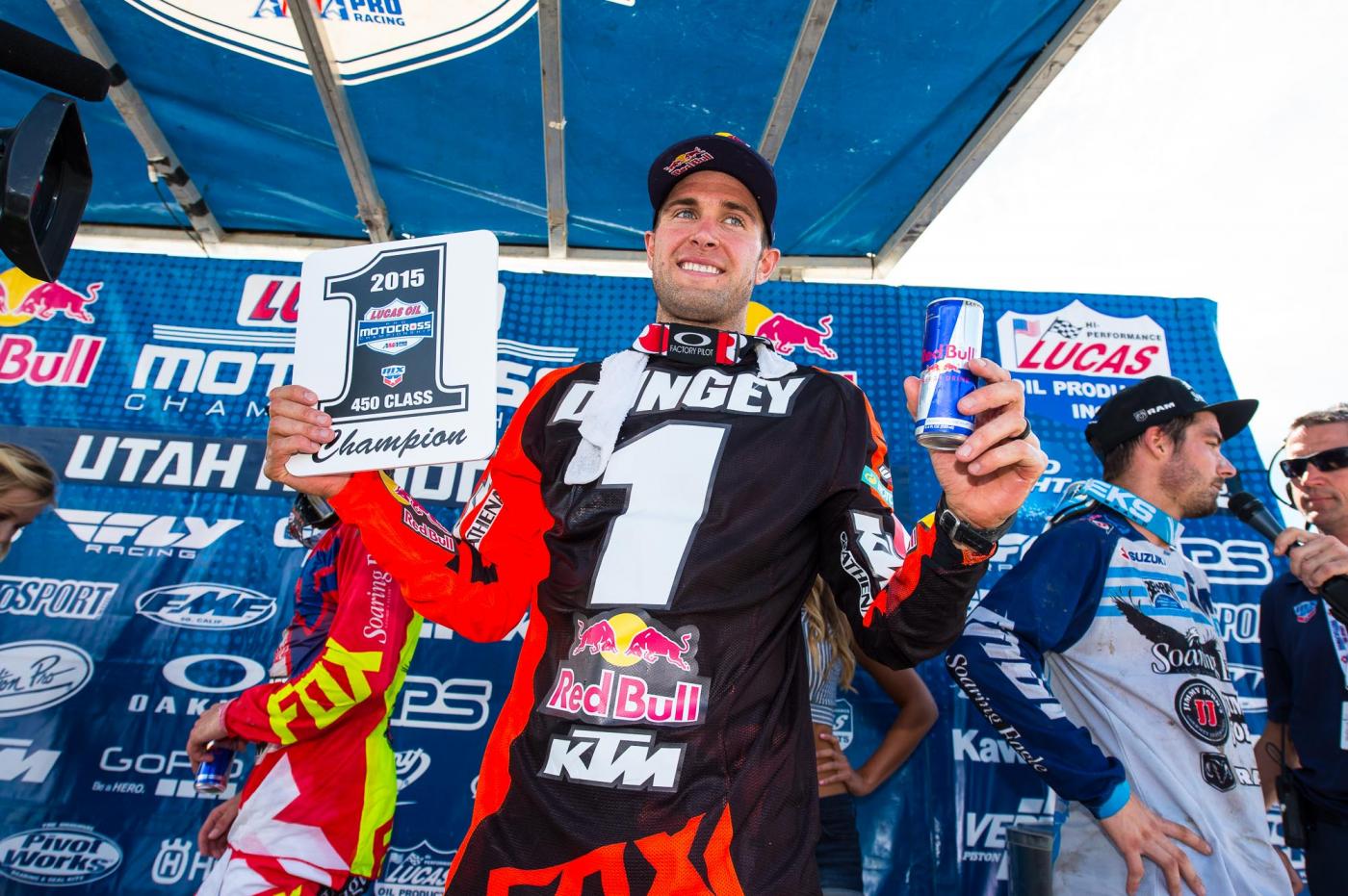 Dungey and company celebrate.