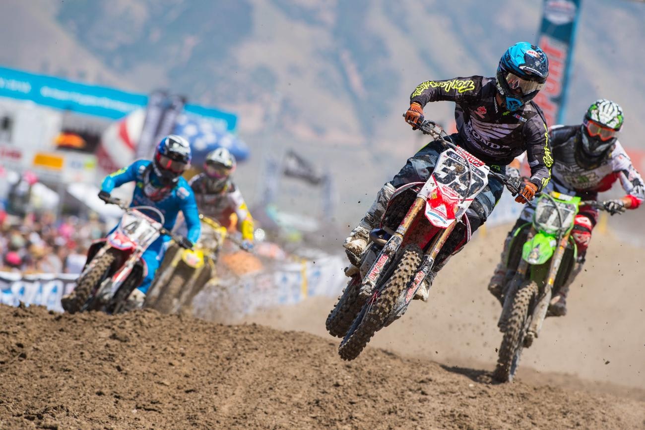 Fractured Knuckle to Sideline Noren for Ironman