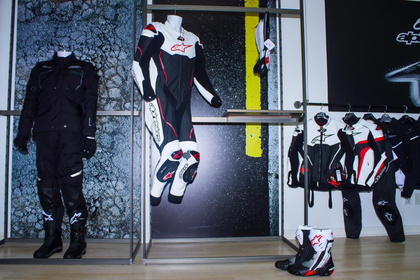 Alpinestars_Intro_-_Racer_X_-_Owens_2