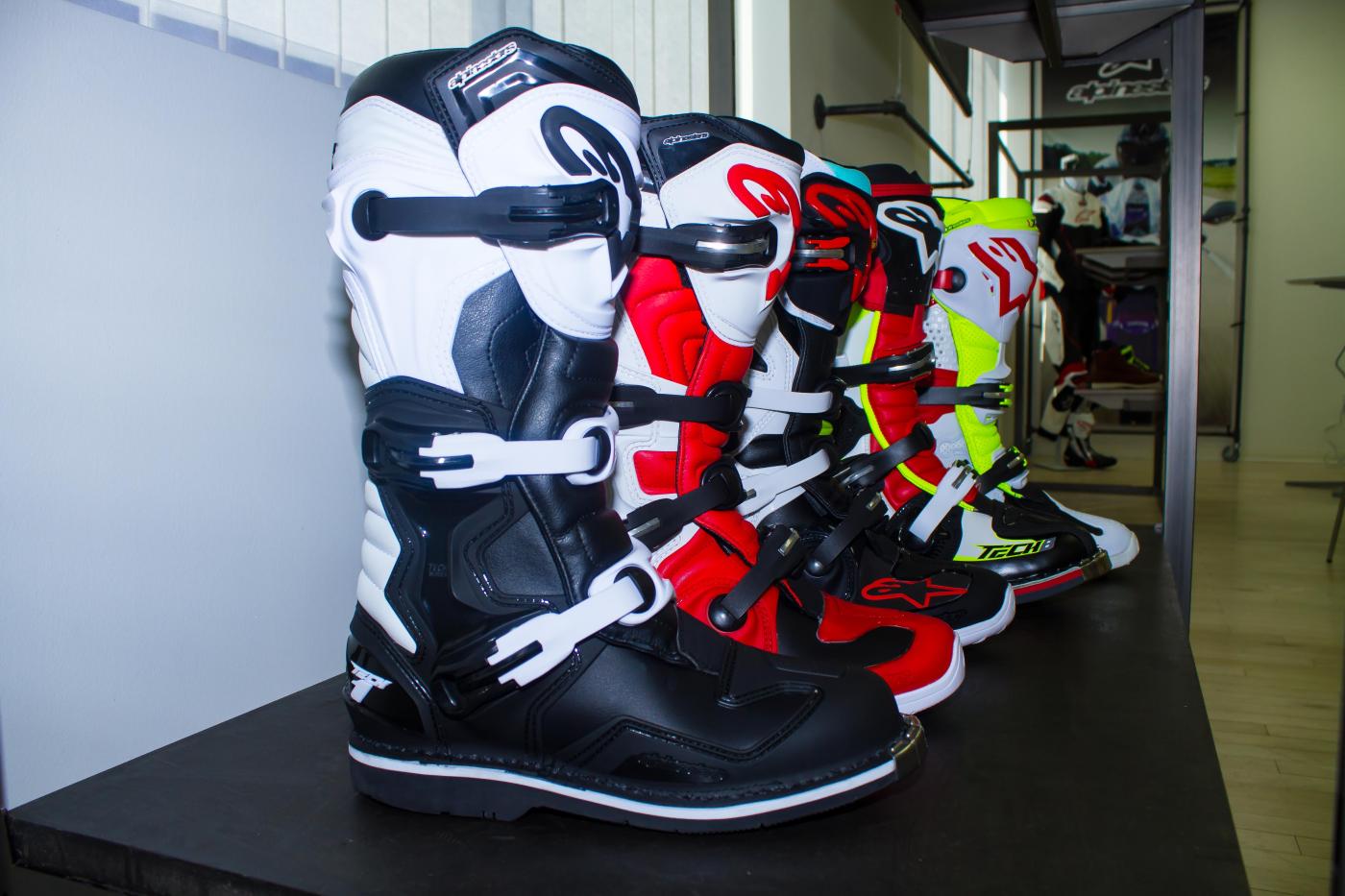 Alpinestars_Intro_-_Racer_X_-_Owens_8