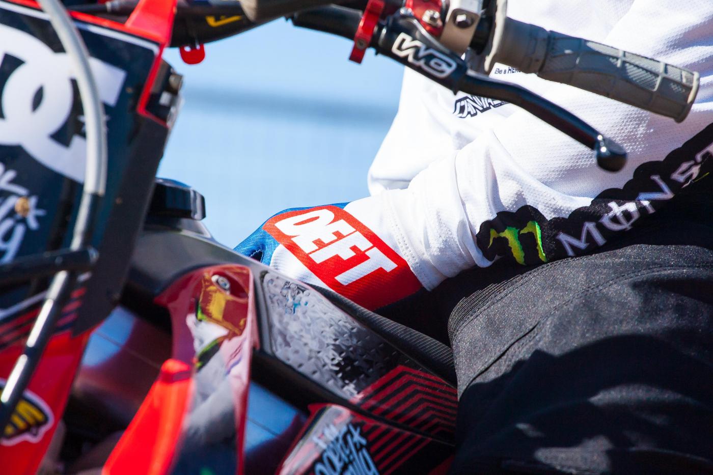 Faisst_Compound_-_Pits_-_Owens4