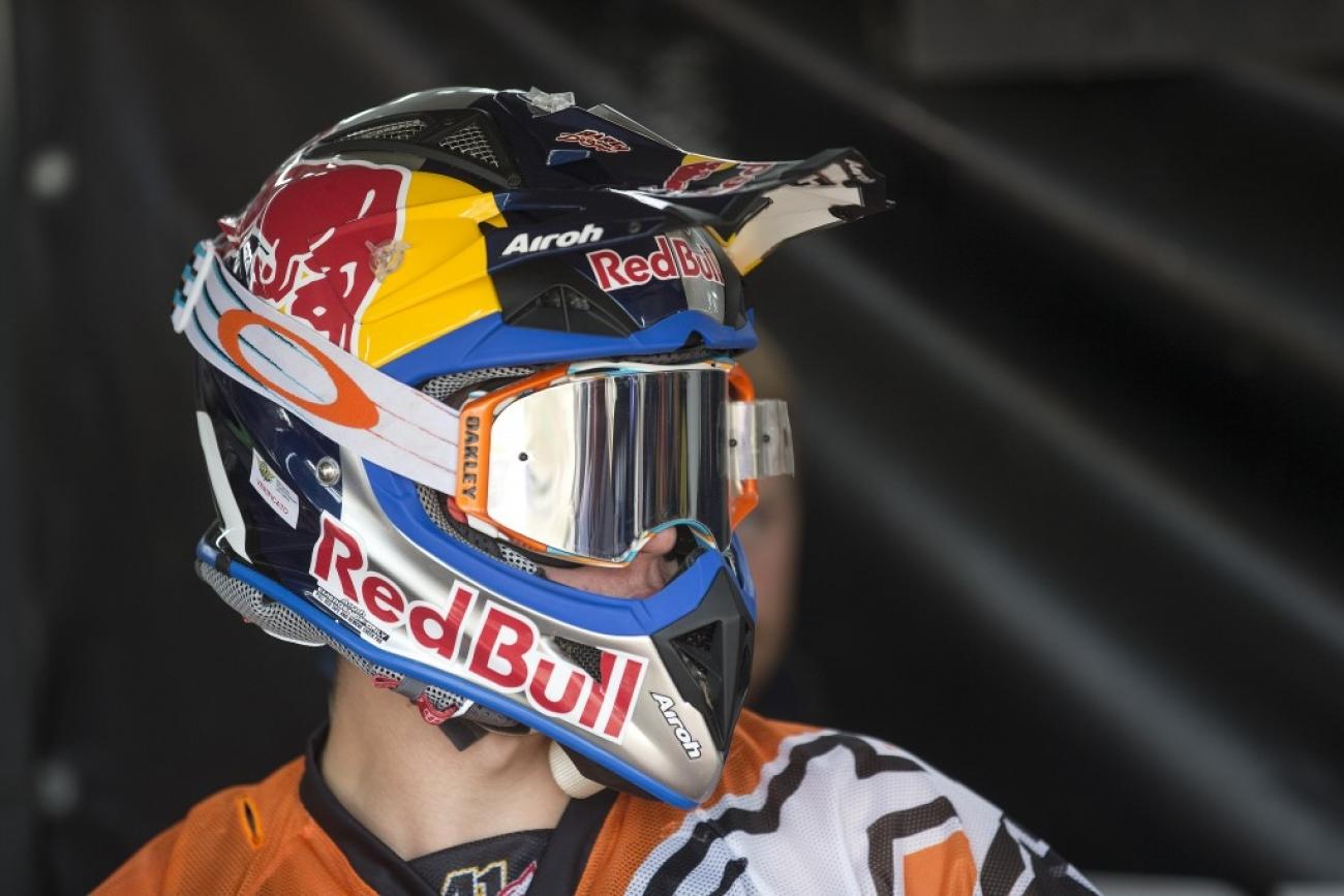 250 Words: Fighting to the Finish