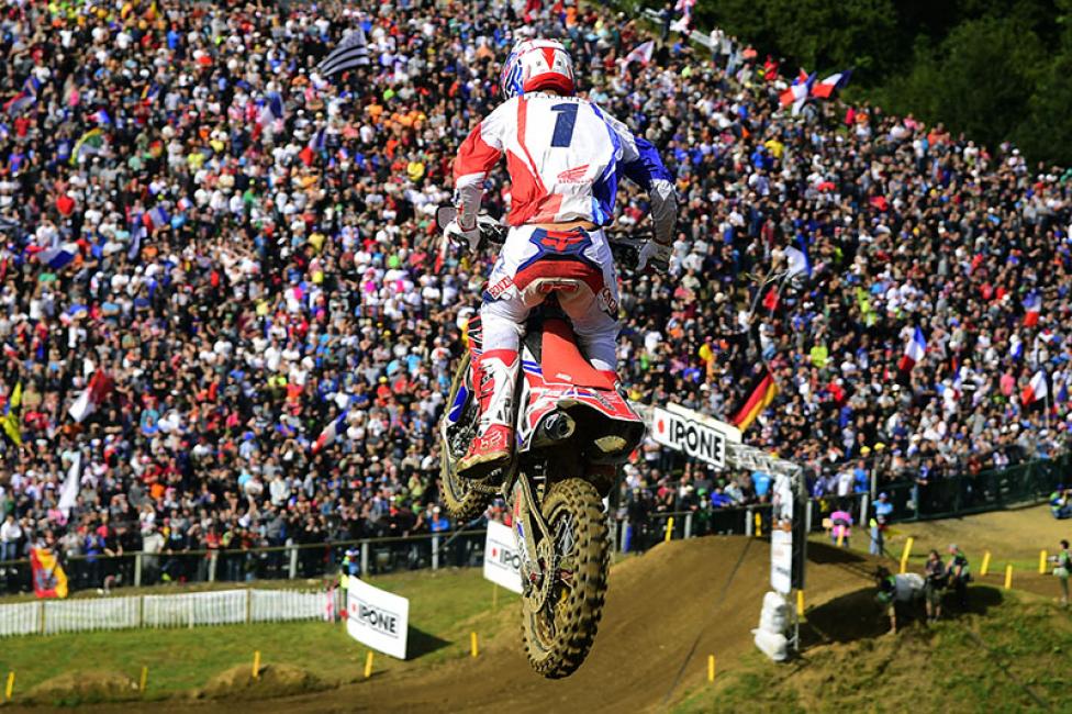 Townley couldn't hold back Paulin, though; he has a massive cheering section. Like, look at it!