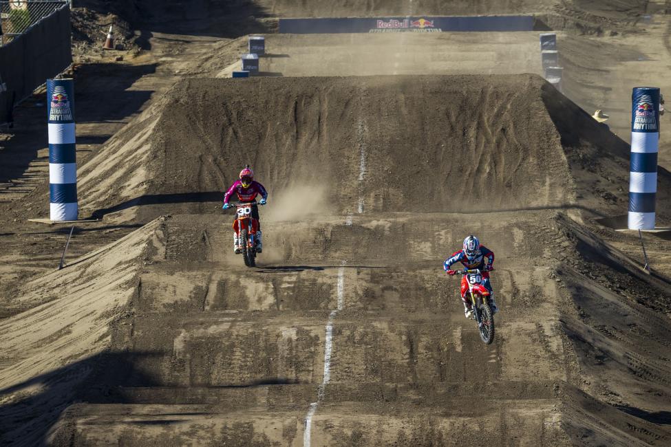 Mookie took the finals win in the 250 class against McElrath to complete a Stewart brother sweep.