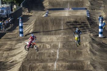 Watch: James Stewart vs Ryan Dungey at Straight Rhythm