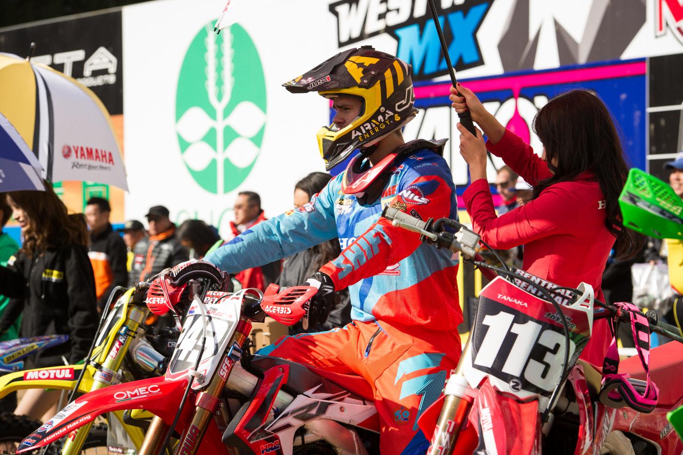 20151025_095658_B252927