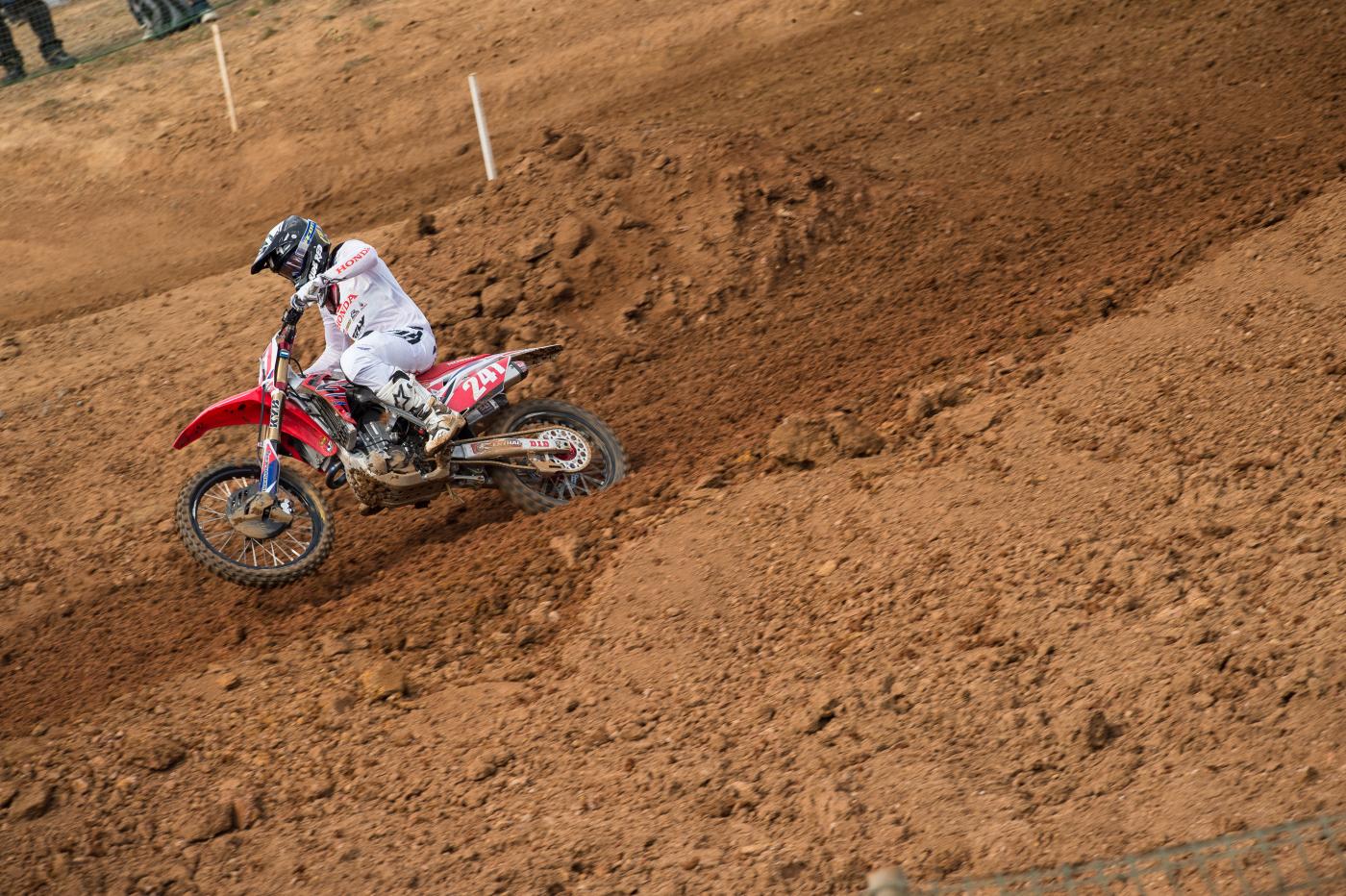 20151024_112913A03_5050