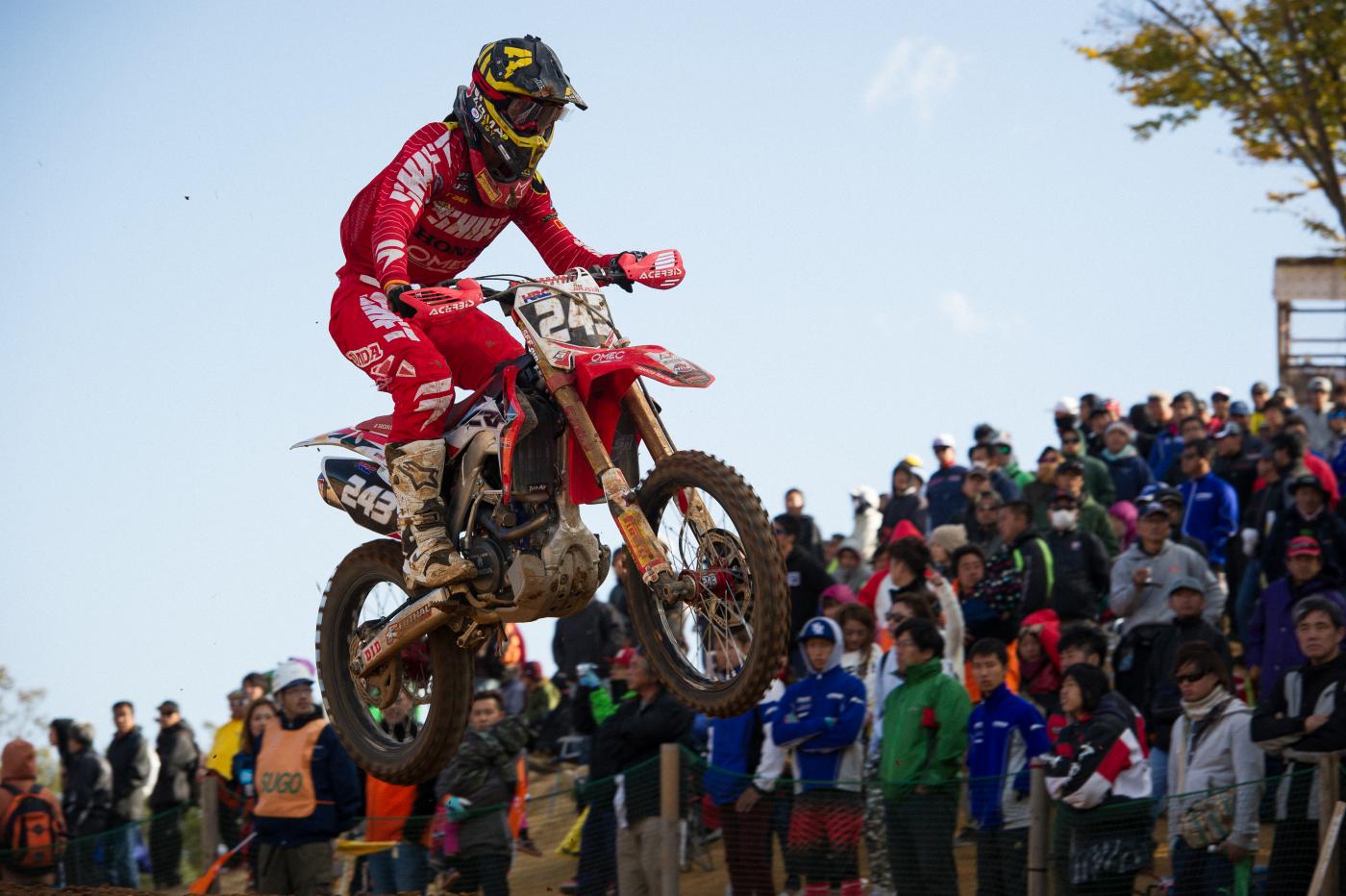 20151025_140756_B254486