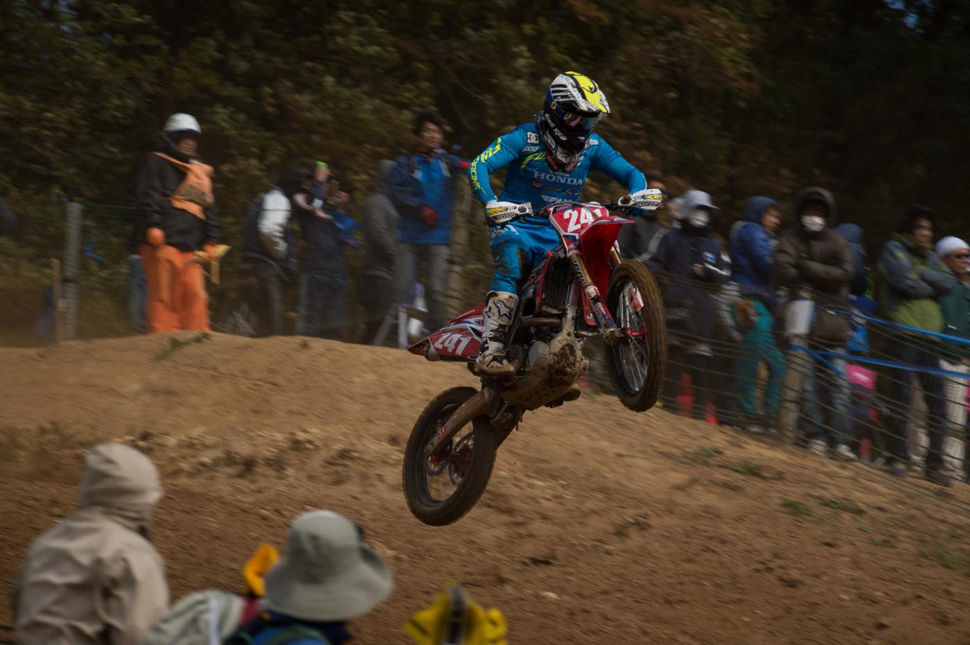 20151025_113949A03_8269