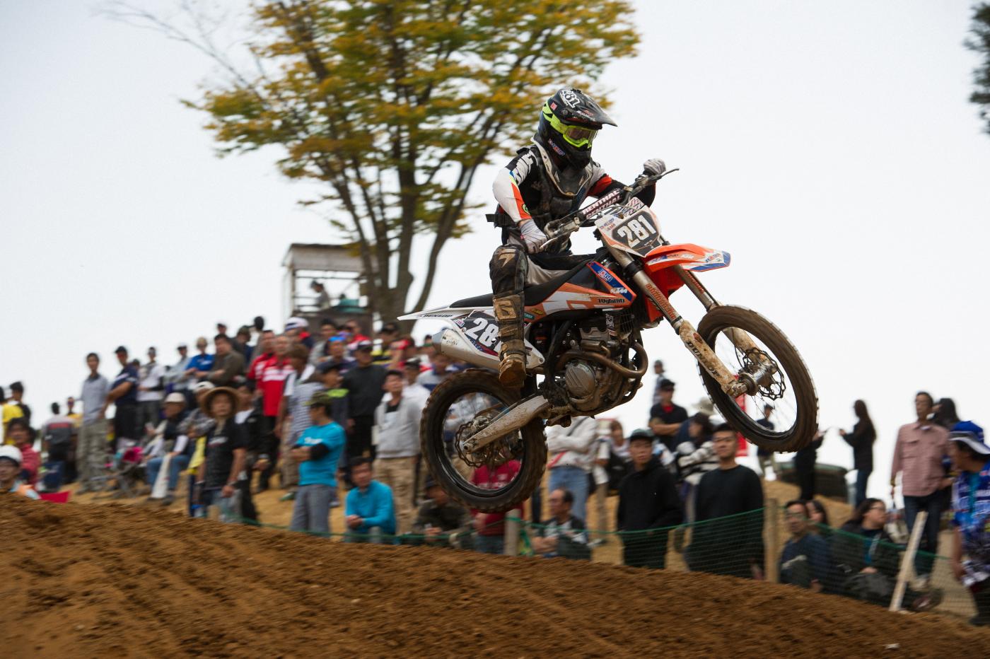 20151024_141402_B252270