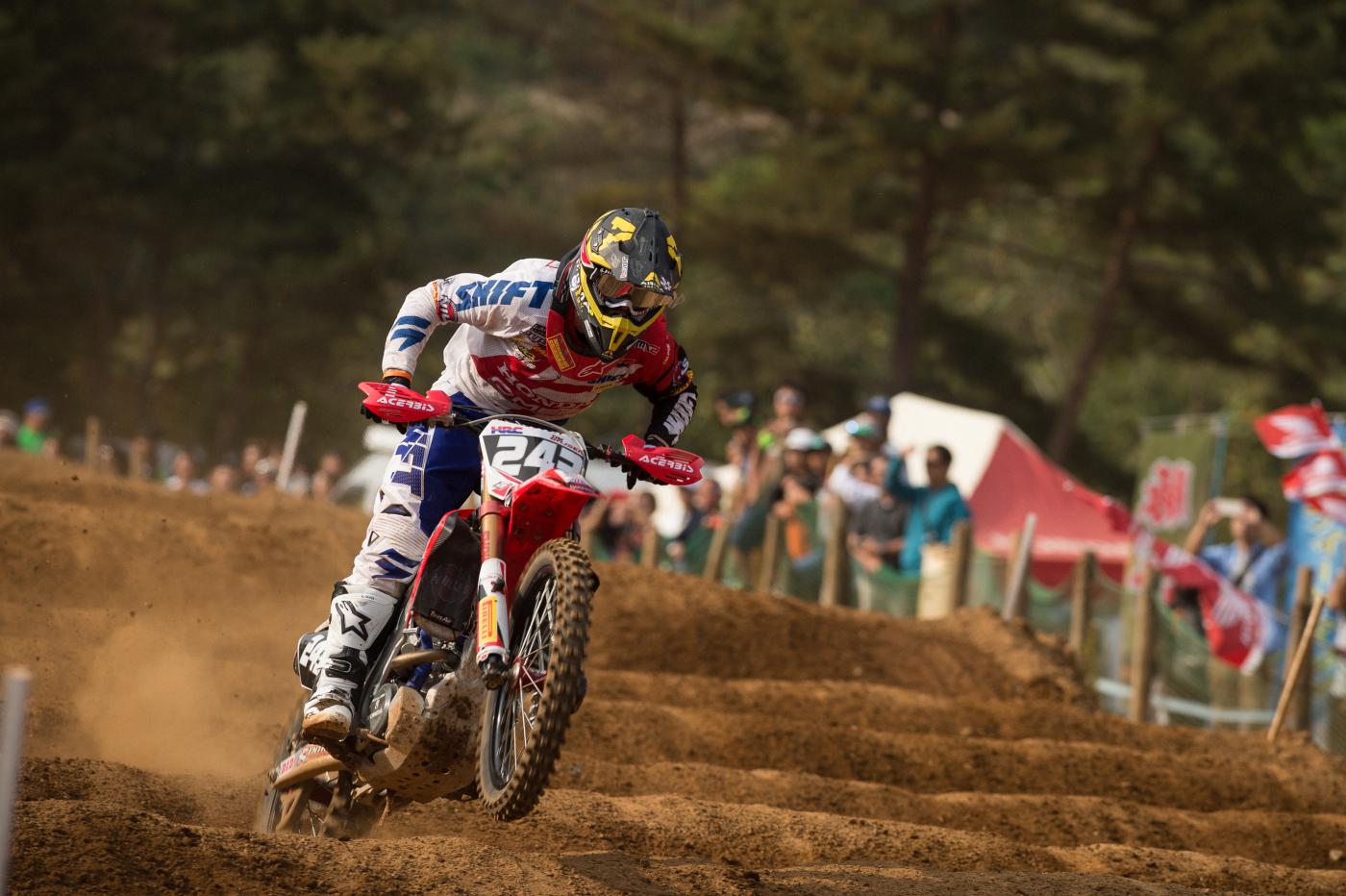 20151024_134534A03_5296