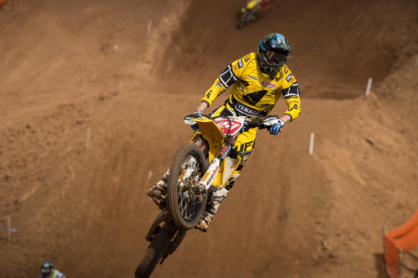 20151025_111619A03_7500