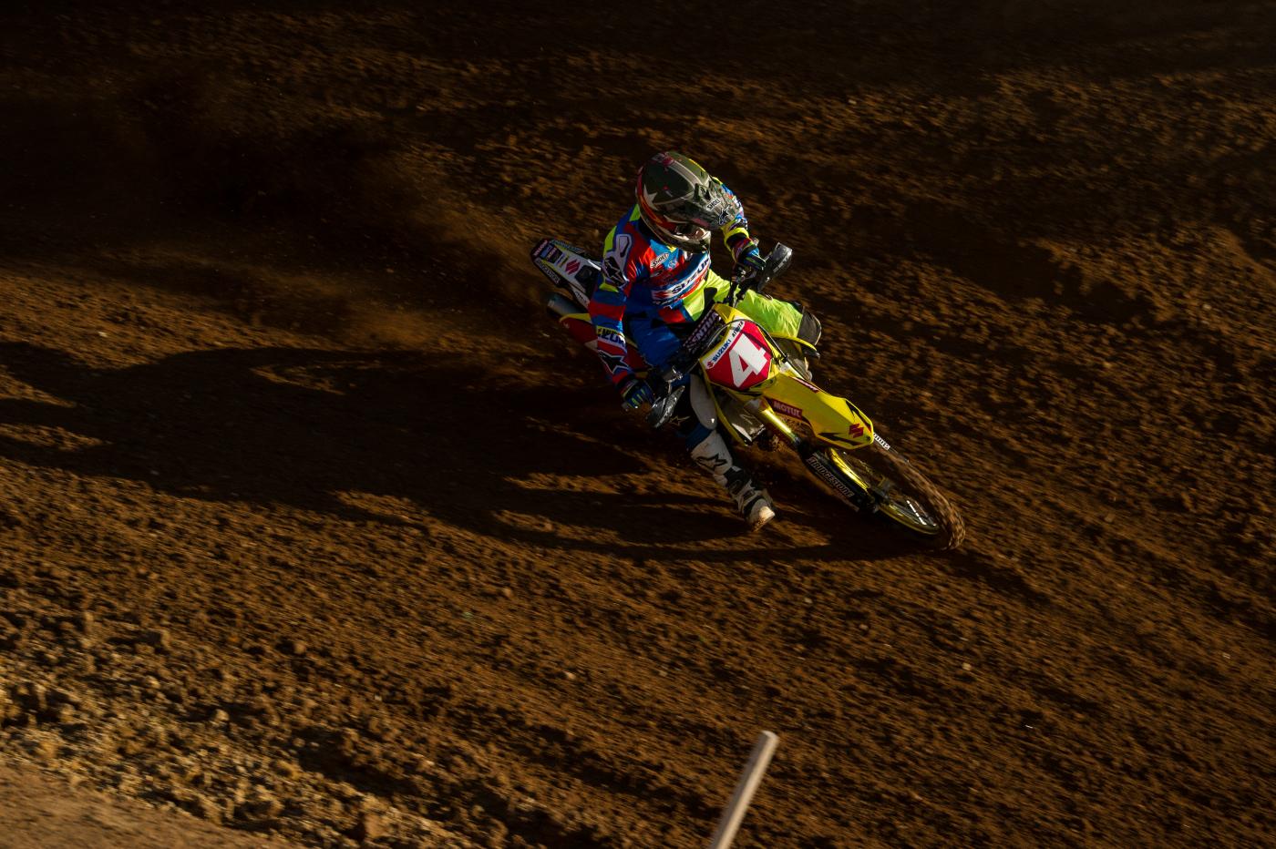 20151025_080922_B252811