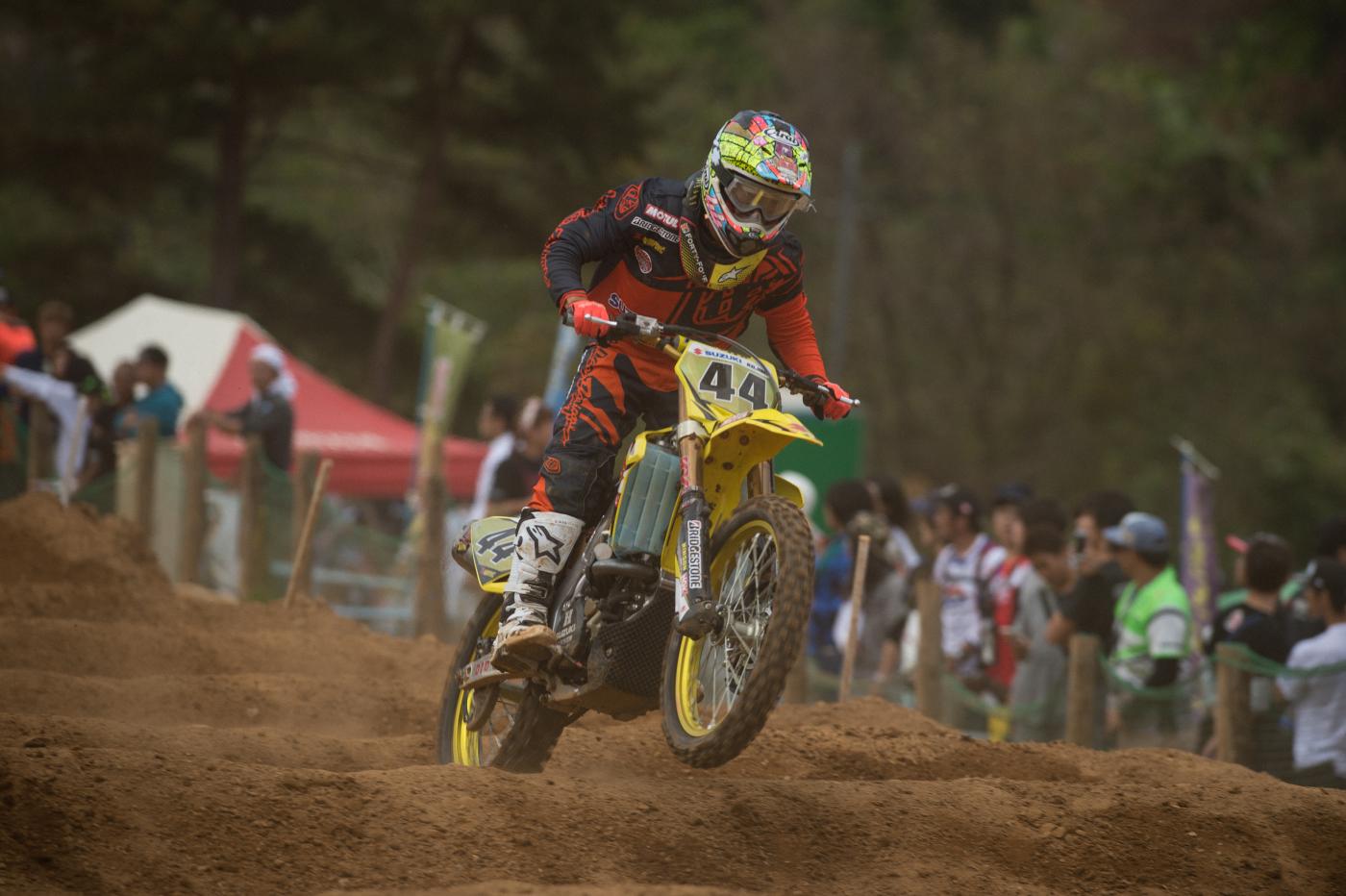 20151024_142400A03_5736