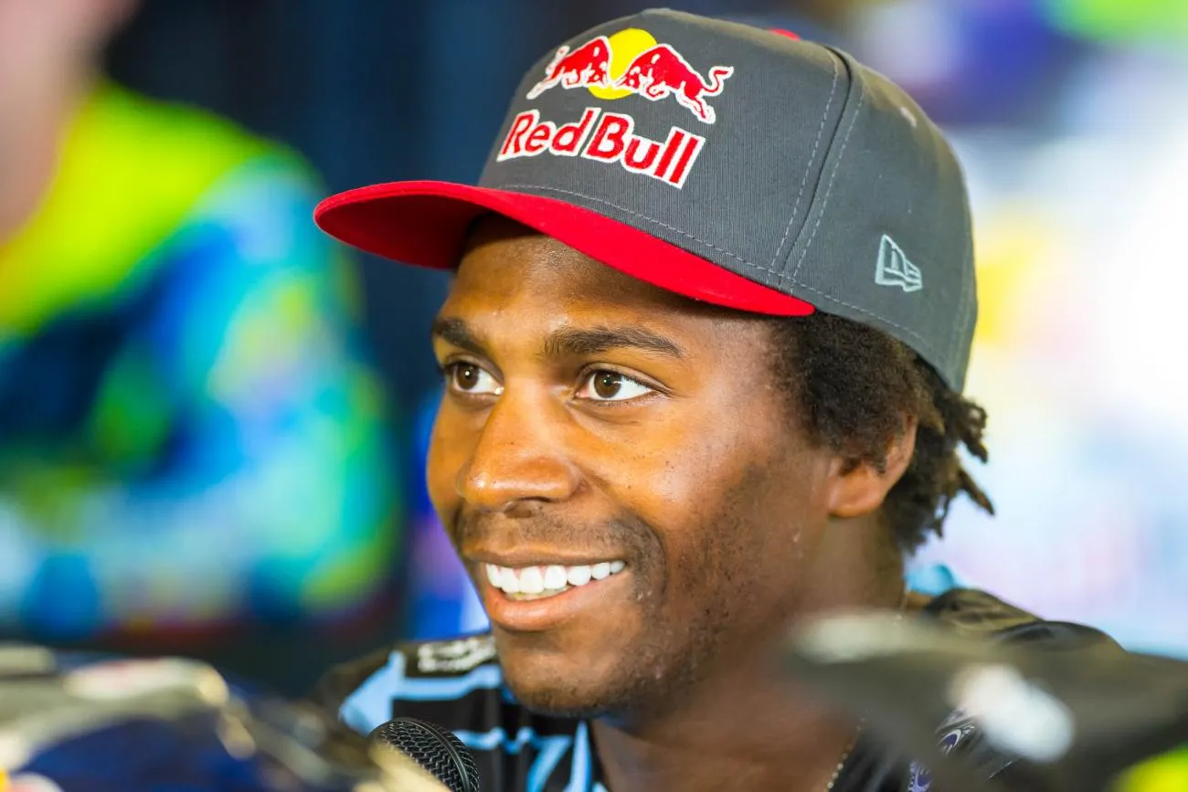 Change of Heart: Stewart will Race in Australia