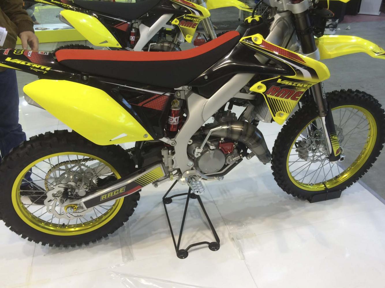 TWO-STROKE IN A FOUR-STROKE ALUMINUM FRAME!!!