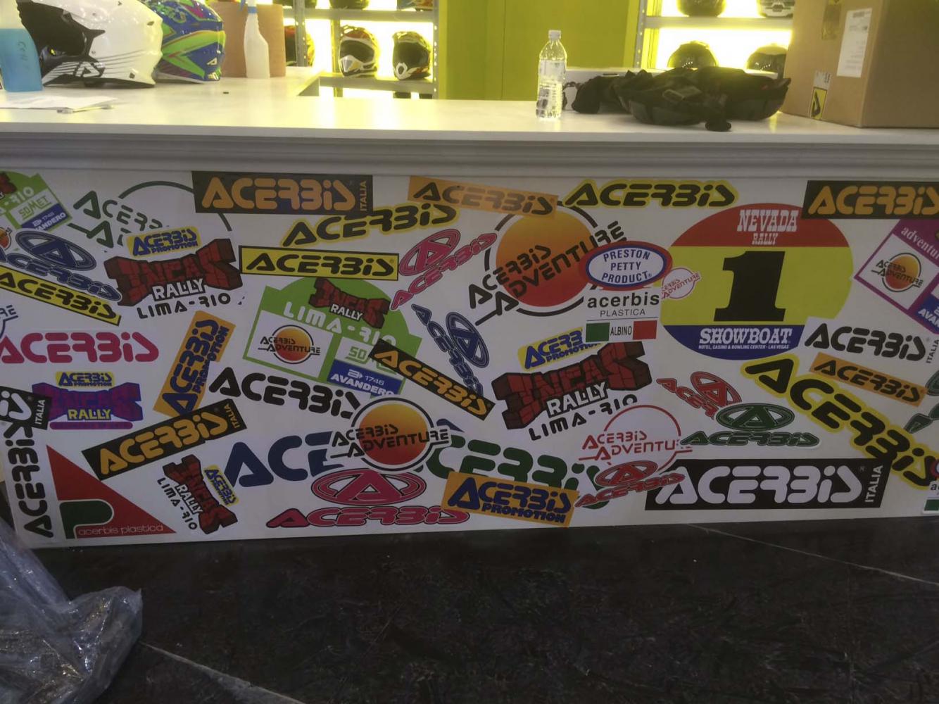 Wait did we just sneak in a photo of DC's desk?