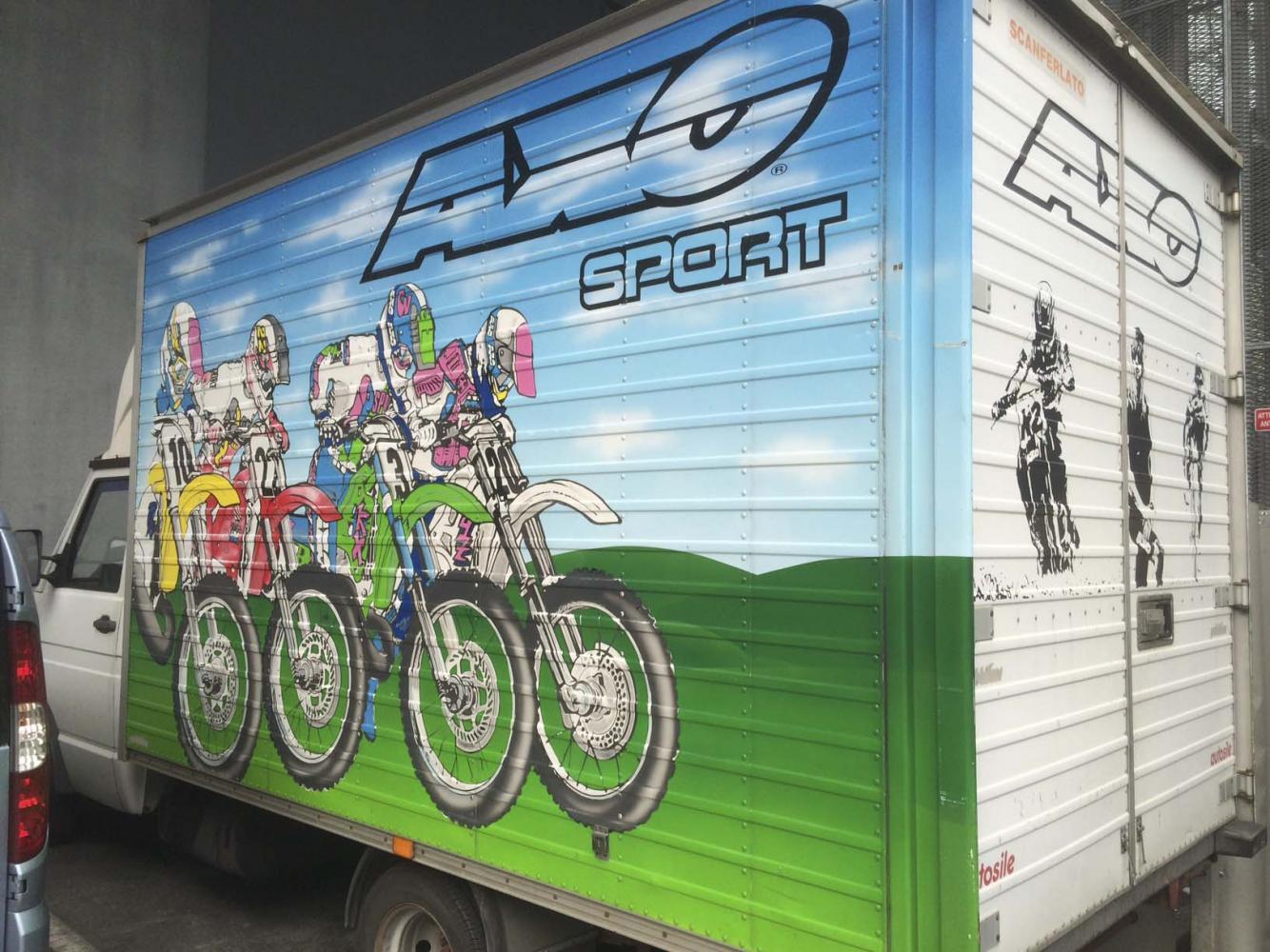 OMG! This artwork dates back to 1990! Hopefully someone did the smart thing and just transfers the box onto a new van chassis.