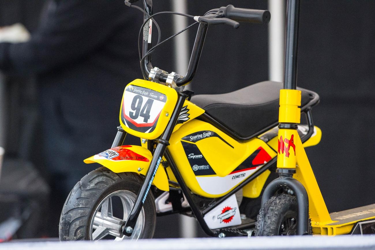 soaring eagle electric mini bike