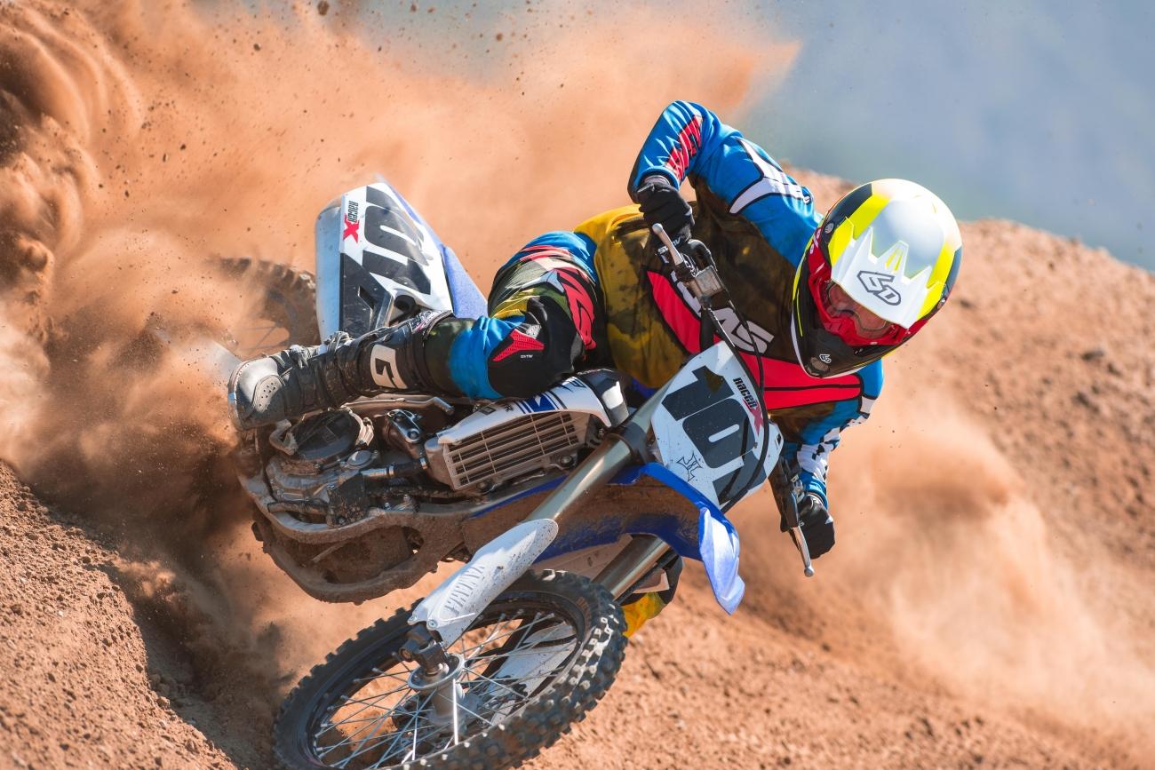 Racer X Films: Dialed In, 2016 Yamaha YZ450F