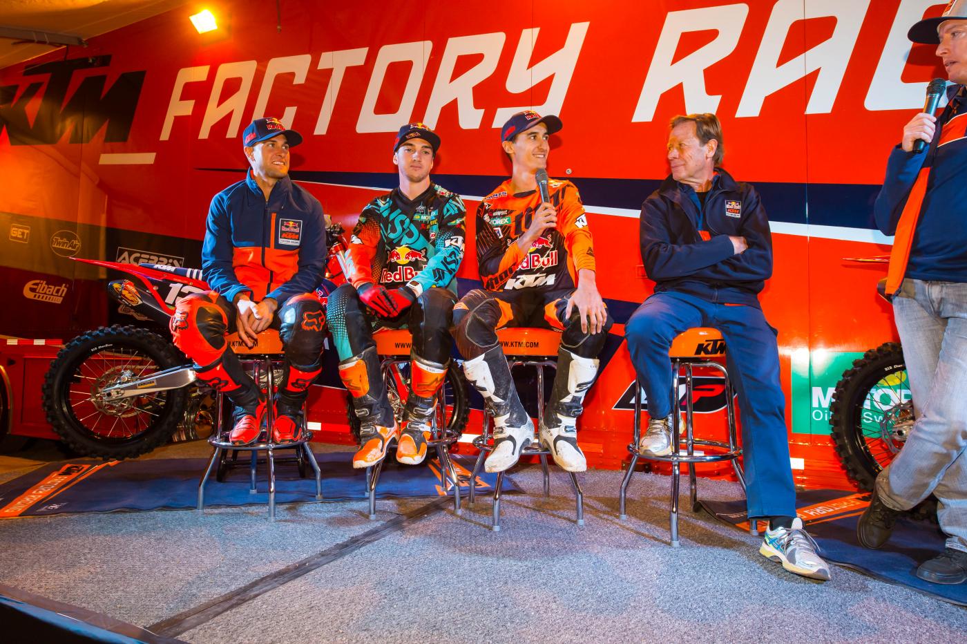 KTMTeamIntroDec2015-Cudby-0109