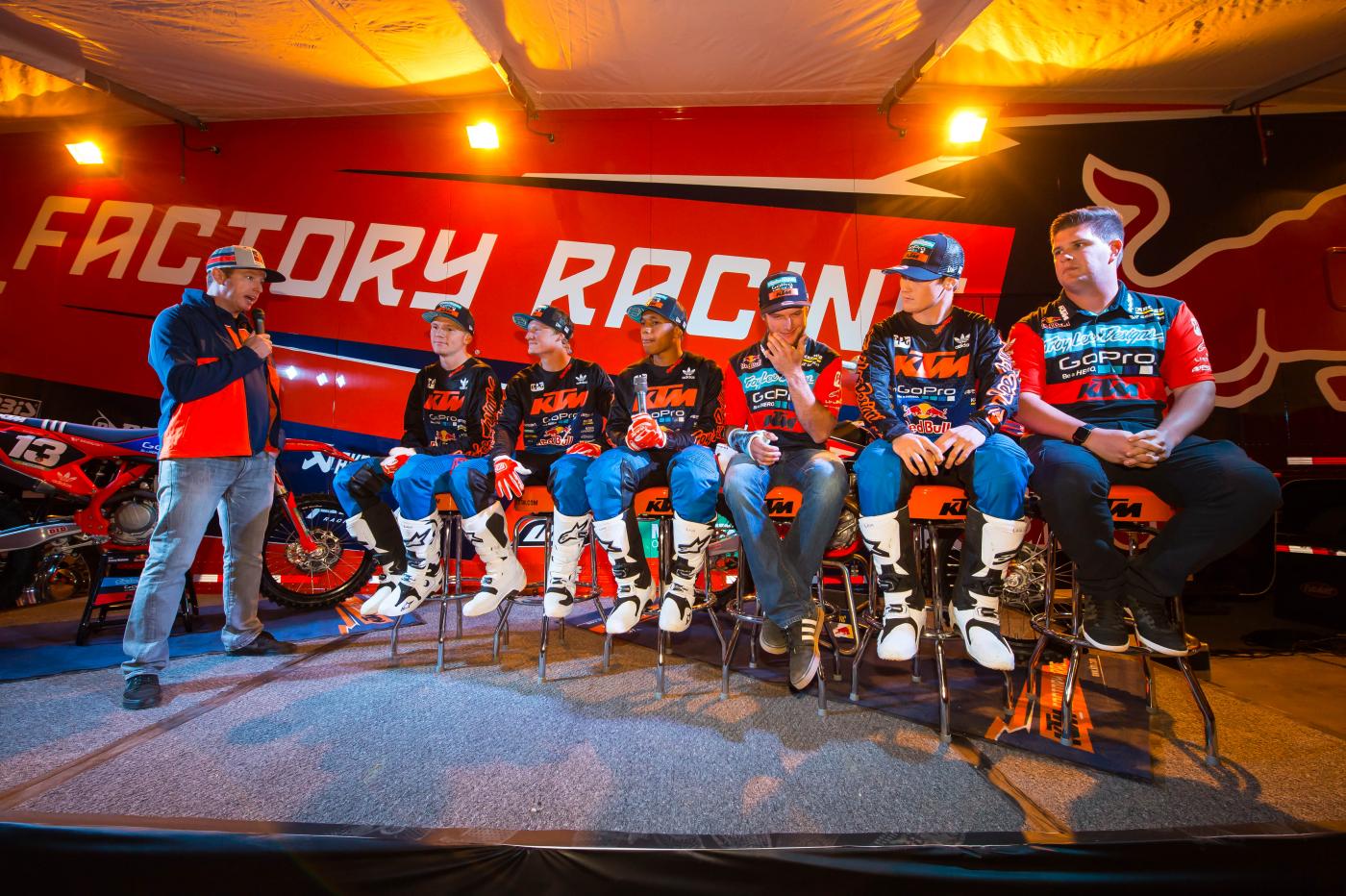 KTMTeamIntroDec2015-Cudby-0094