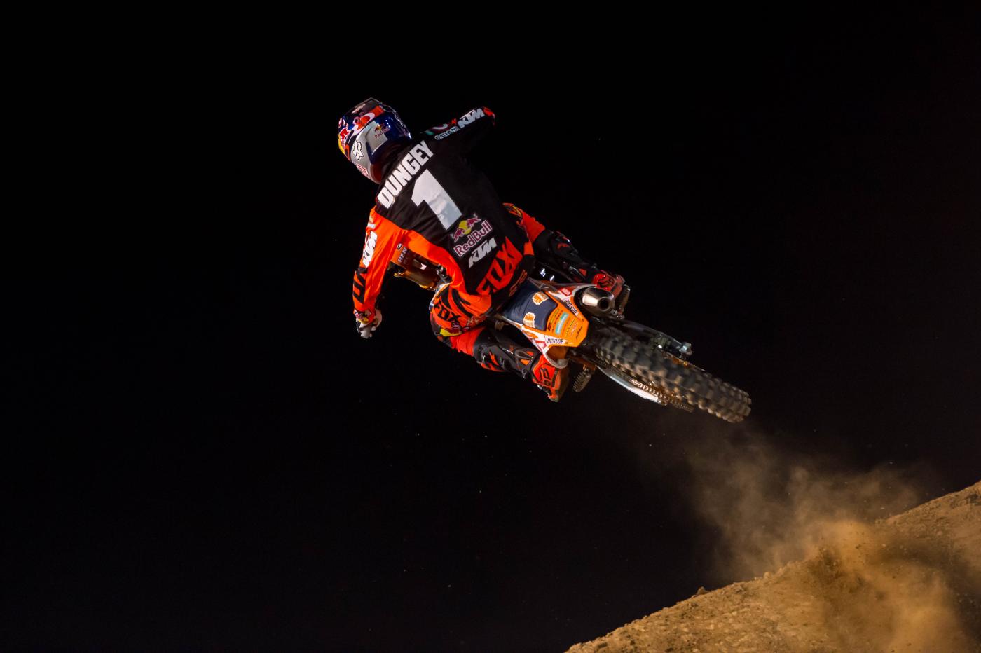 KTMTeamIntroDec2015-Cudby-0058