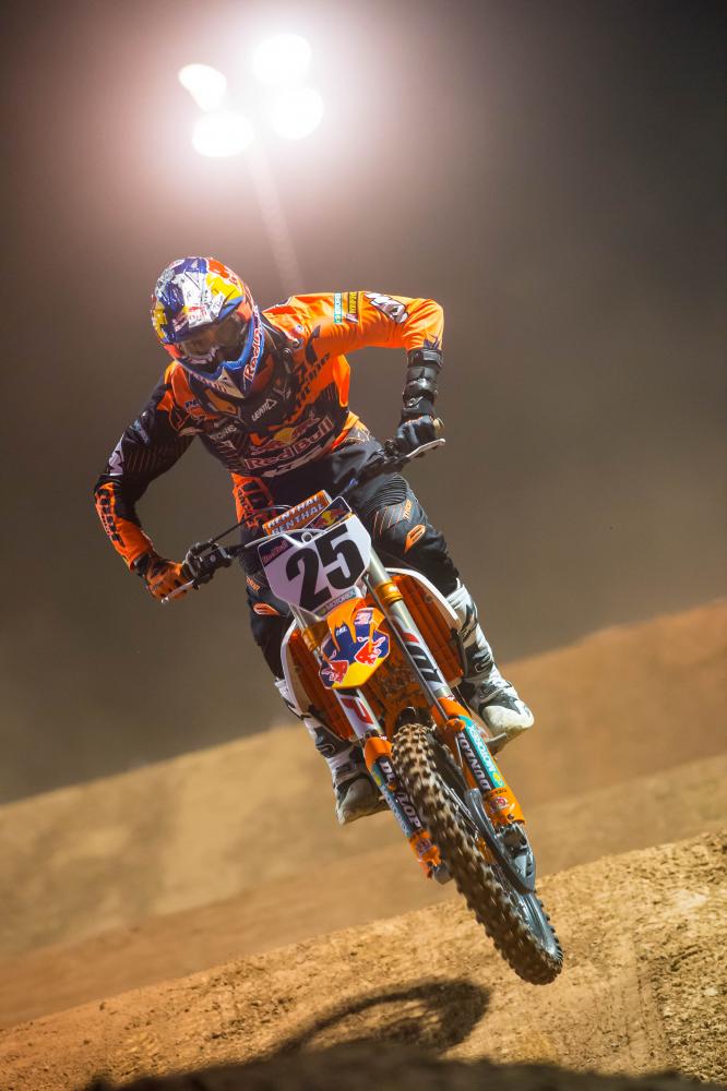 KTMTeamIntroDec2015-Cudby-0009